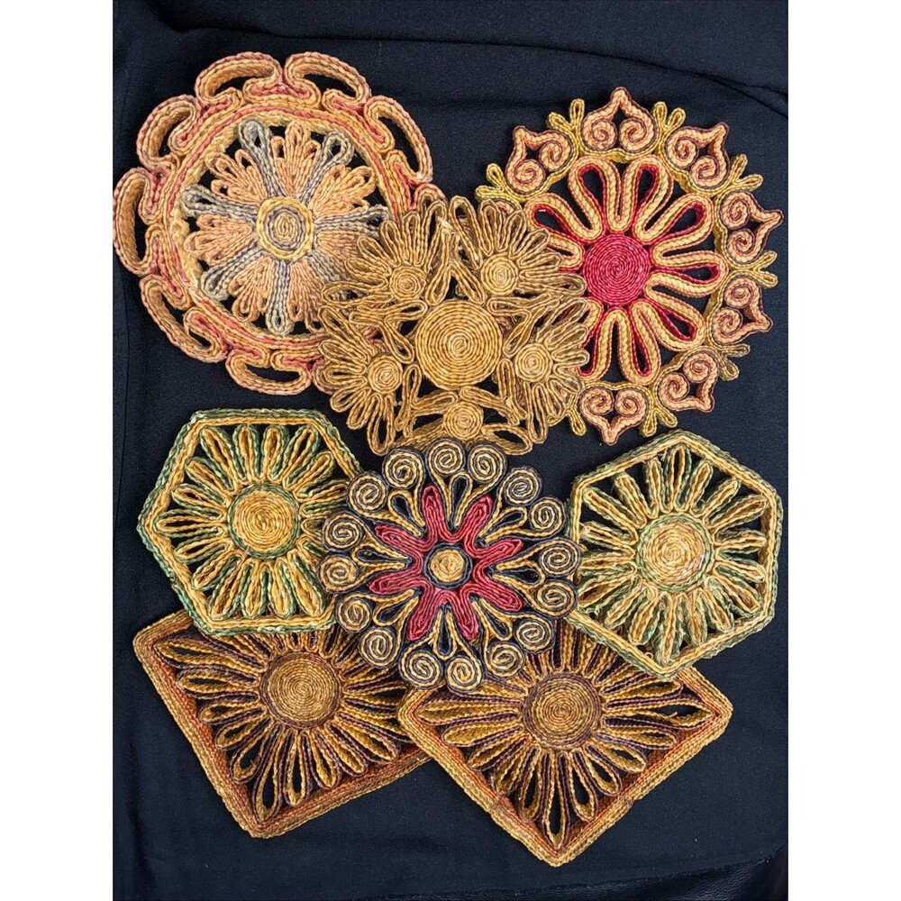 Lot of 8 Trivets Hot Pads Vintage Wicker Raffia Straw Woven Rattan Boho Flowers